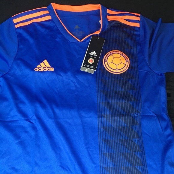 On Sale Colombia soccer jersey away - Picture 7 of 8